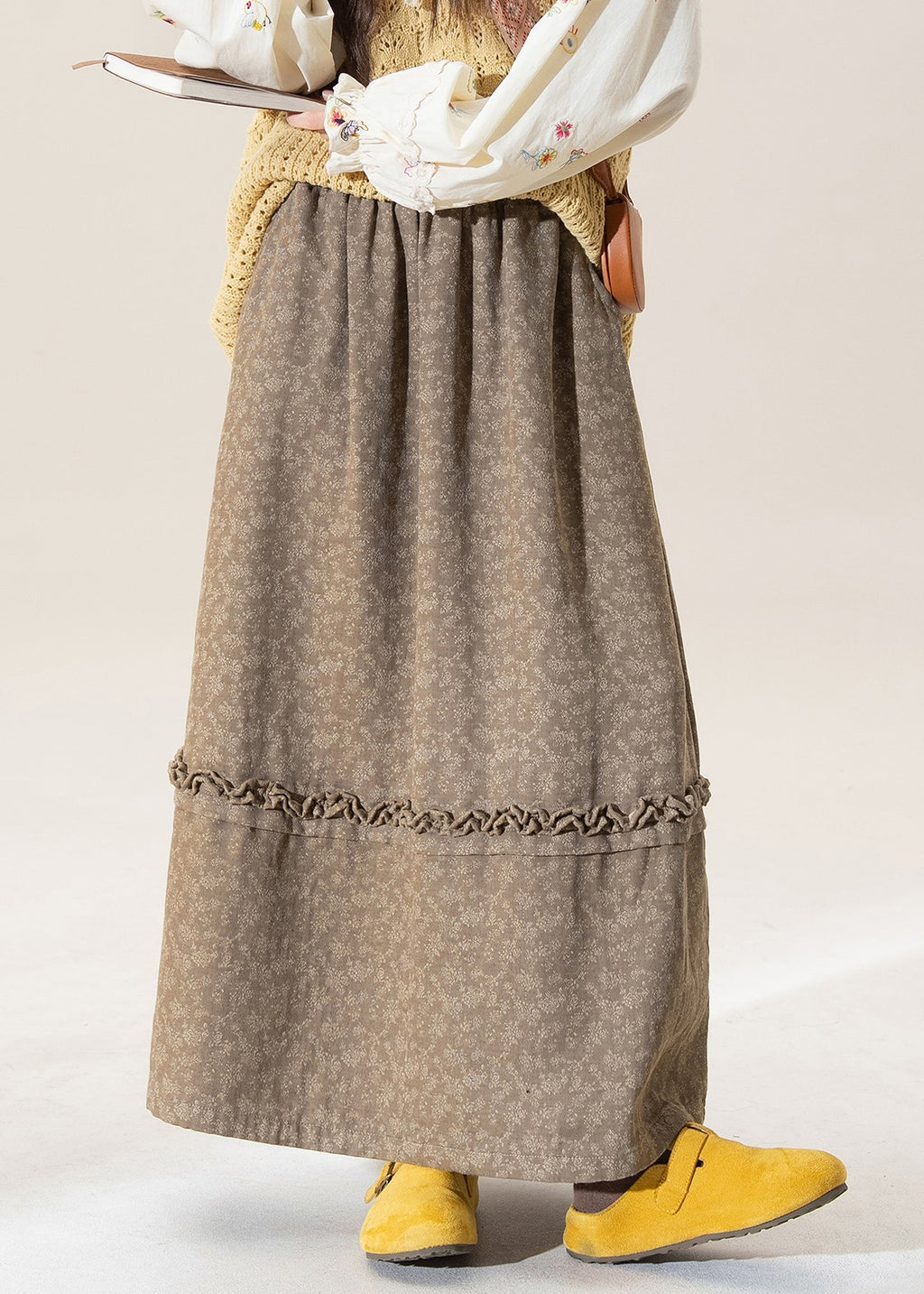 Sophisticated Garment with a Clean Classic Look