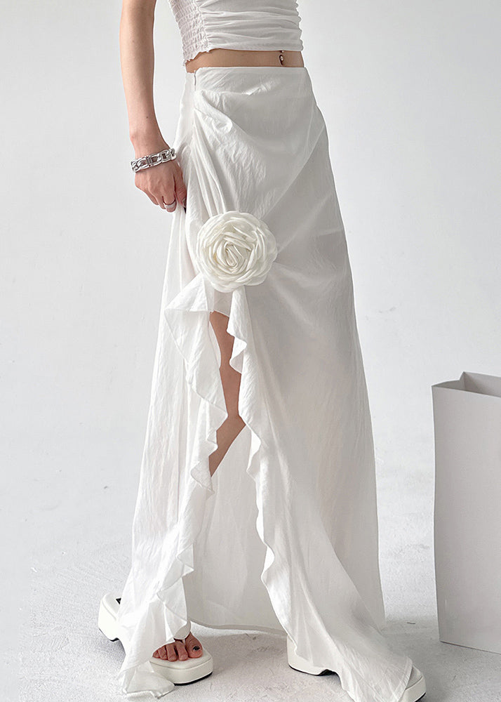 Sophisticated Garment with a Clean Classic Look