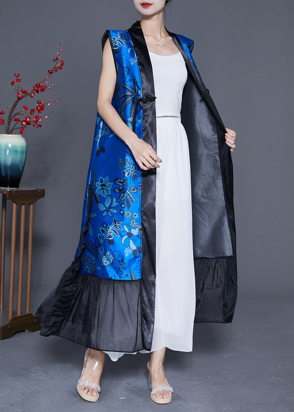 Beautifully Finished Garment in a Timeless Design