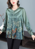 Well Tailored Top with a Graceful Silhouette
