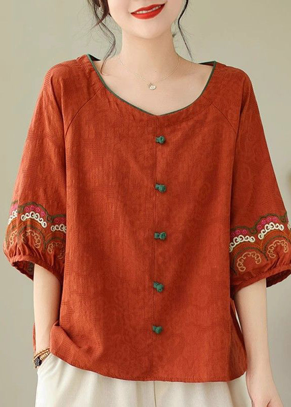 A Vintage Style Top with Delicate Timeless Details