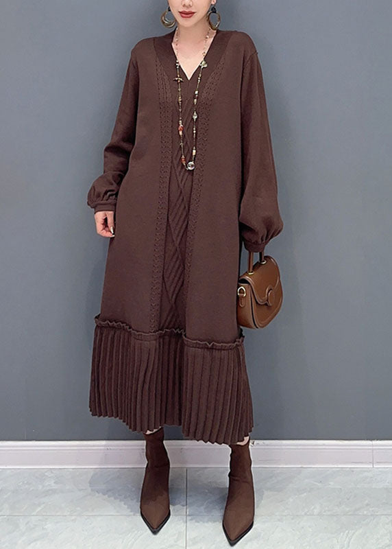 Classic Vintage Sweater with a Flattering Fit