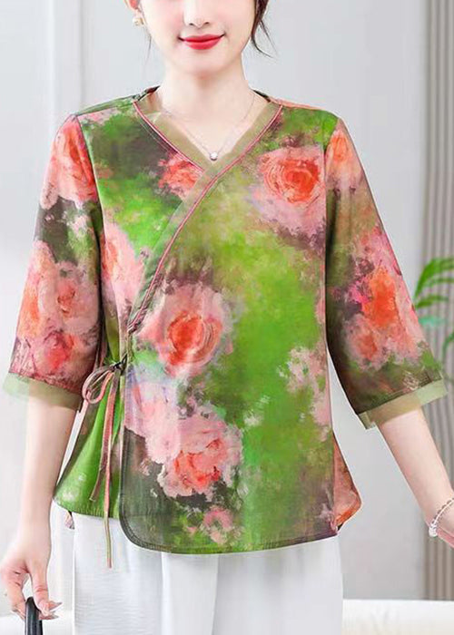 Classic Vintage & Enduringly Stylish Blouse