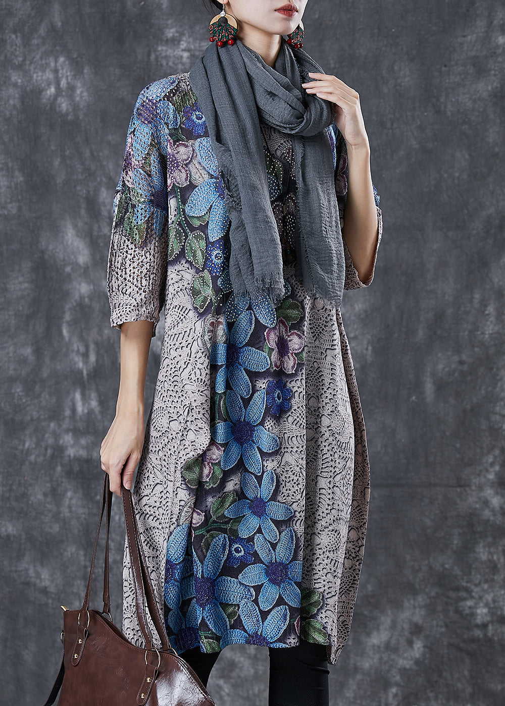 Classic Vintage Dress with a Flattering Fit
