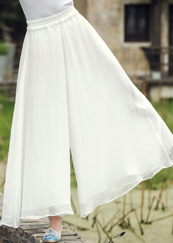 Well Tailored Pants with a Graceful Silhouette