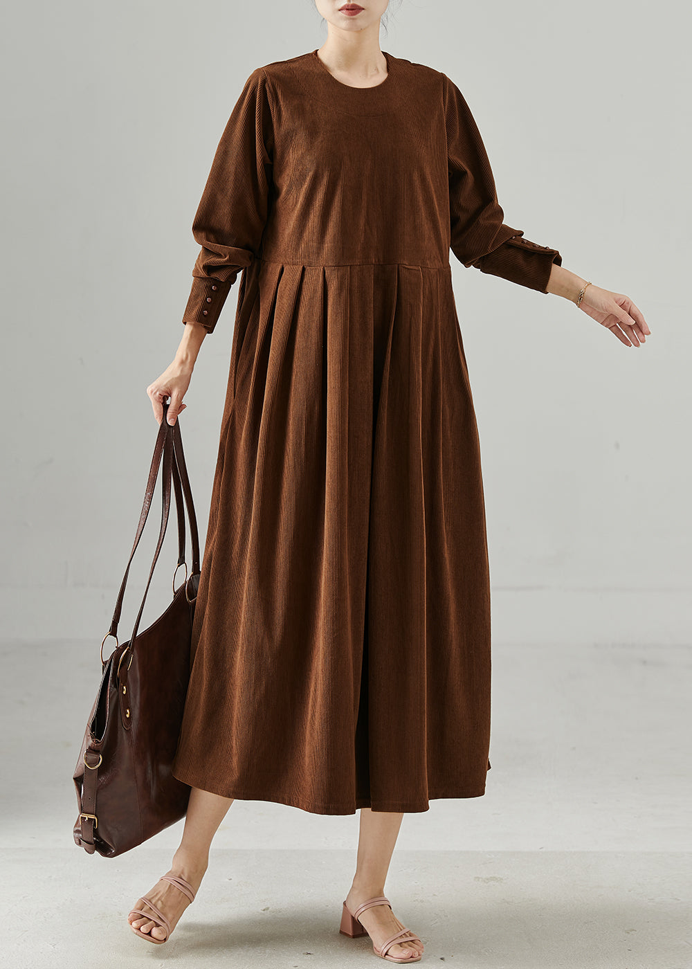 Polished Dress with an Effortless Classic Look