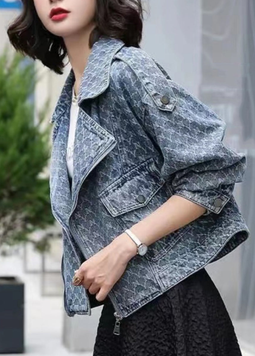 Beautifully Crafted Coat in a Classic Style