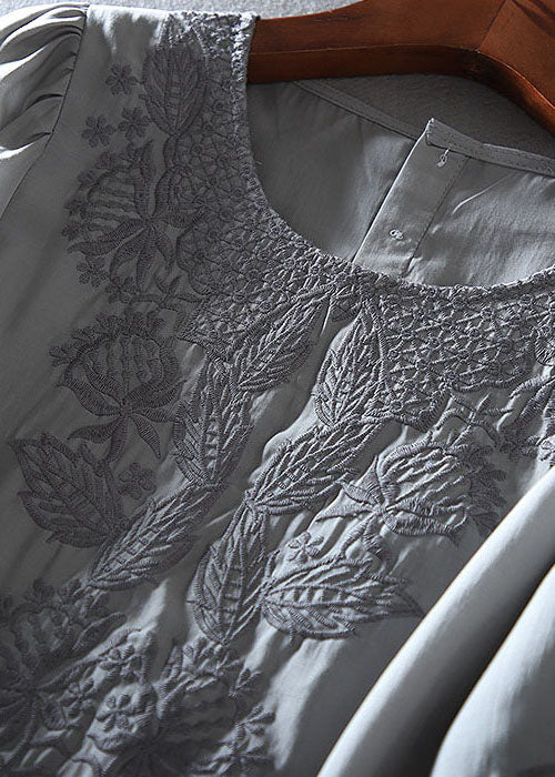 Effortlessly Elegant Shirt with a Timeless Design