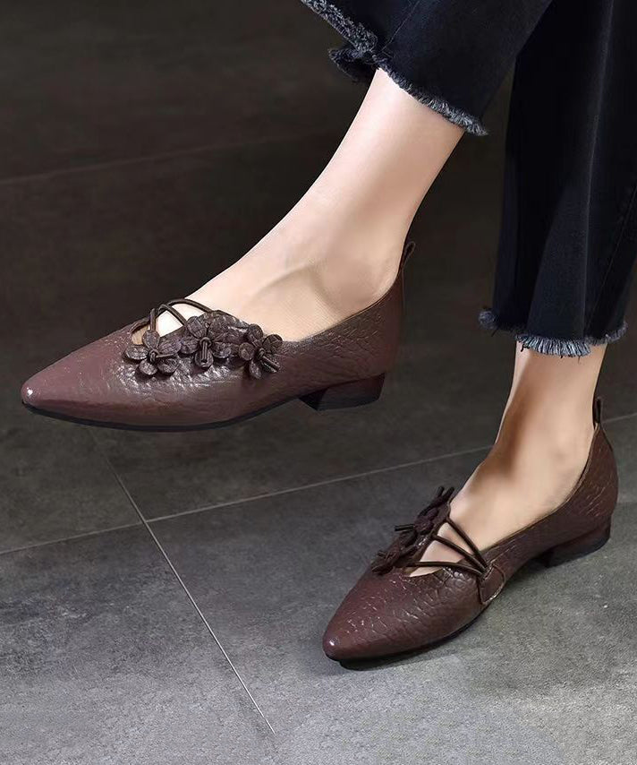 Graceful Orthopedic Flats for Modern Look