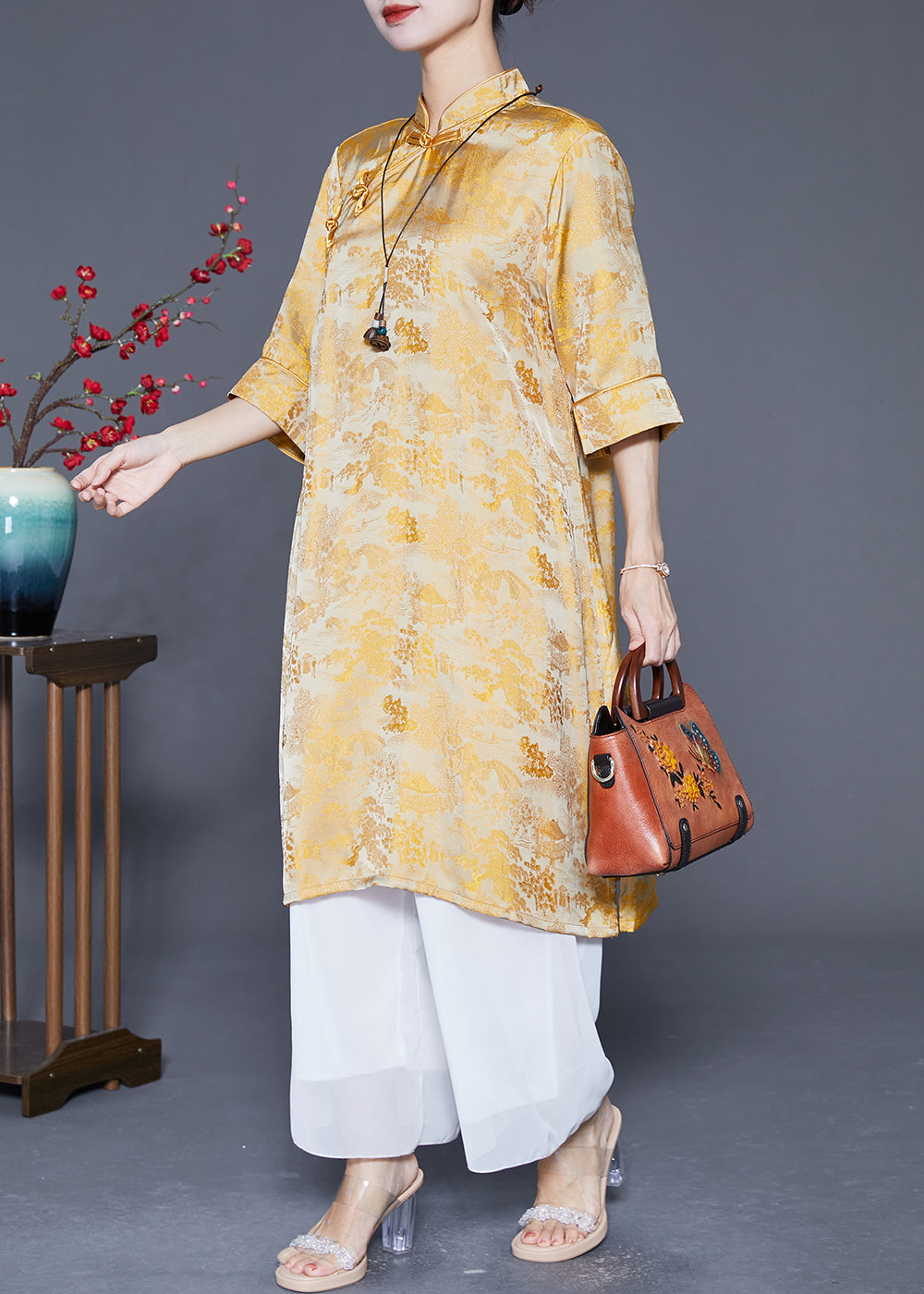Classic Vintage & Enduringly Stylish Dress