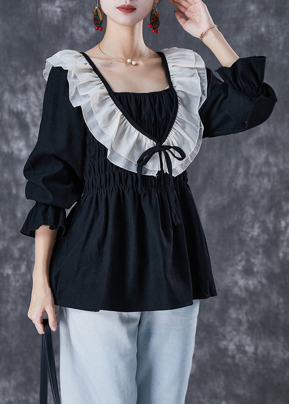 Polished Blouse with an Effortless Classic Look