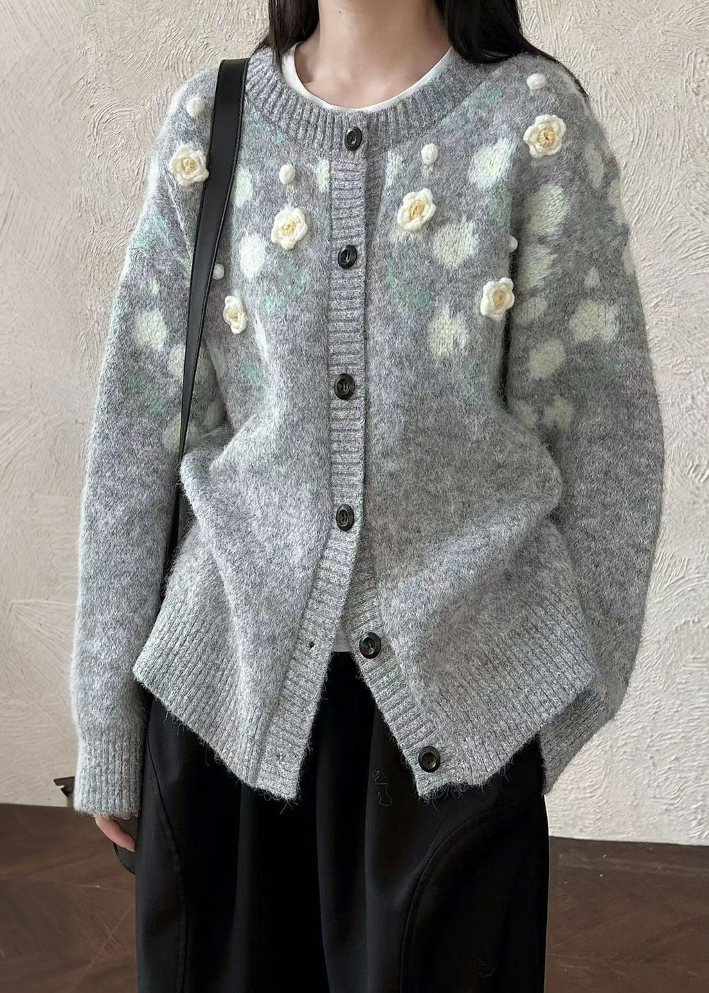 Beautifully Finished Coat in a Timeless Design