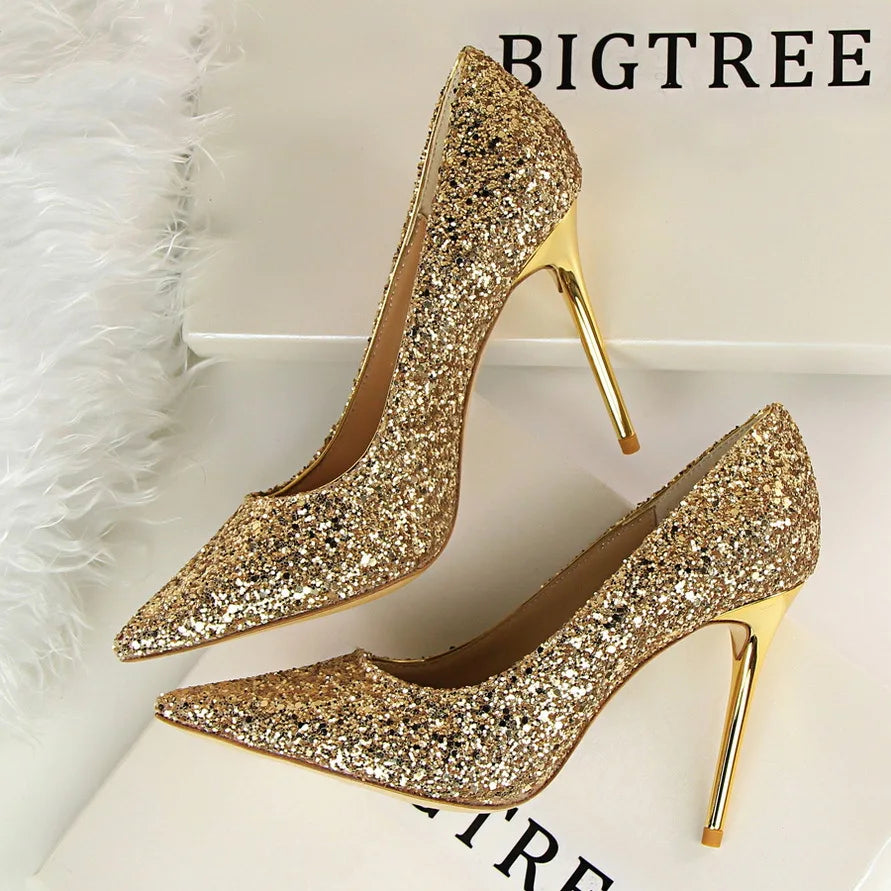Chic Orthopedic Heels with Unique Design