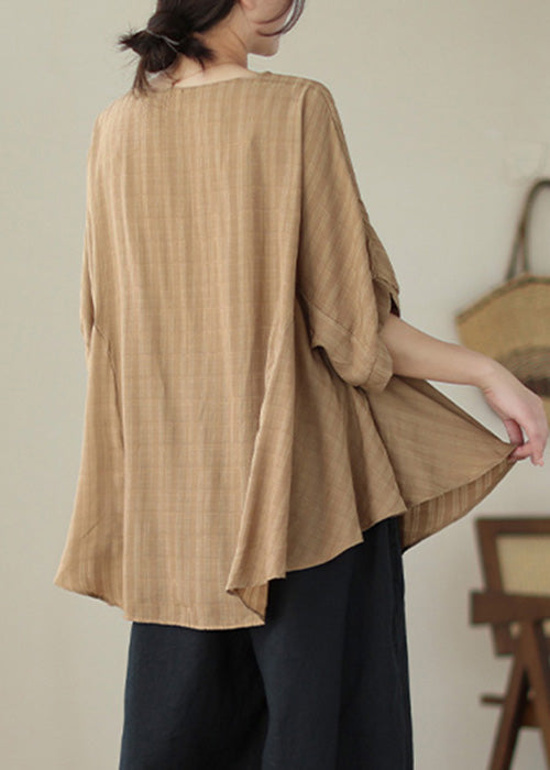 Classic Vintage Shirt with a Flattering Fit