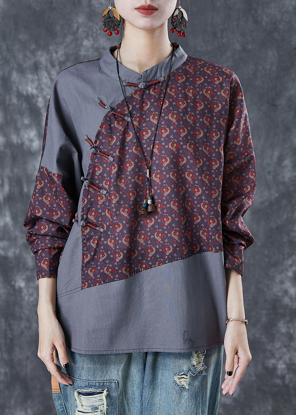 Classic Vintage & Enduringly Stylish Top