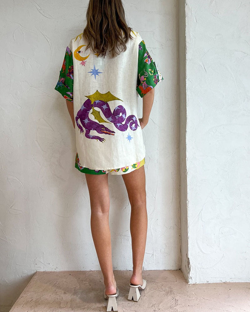 Effortlessly Elegant Garment with a Timeless Design