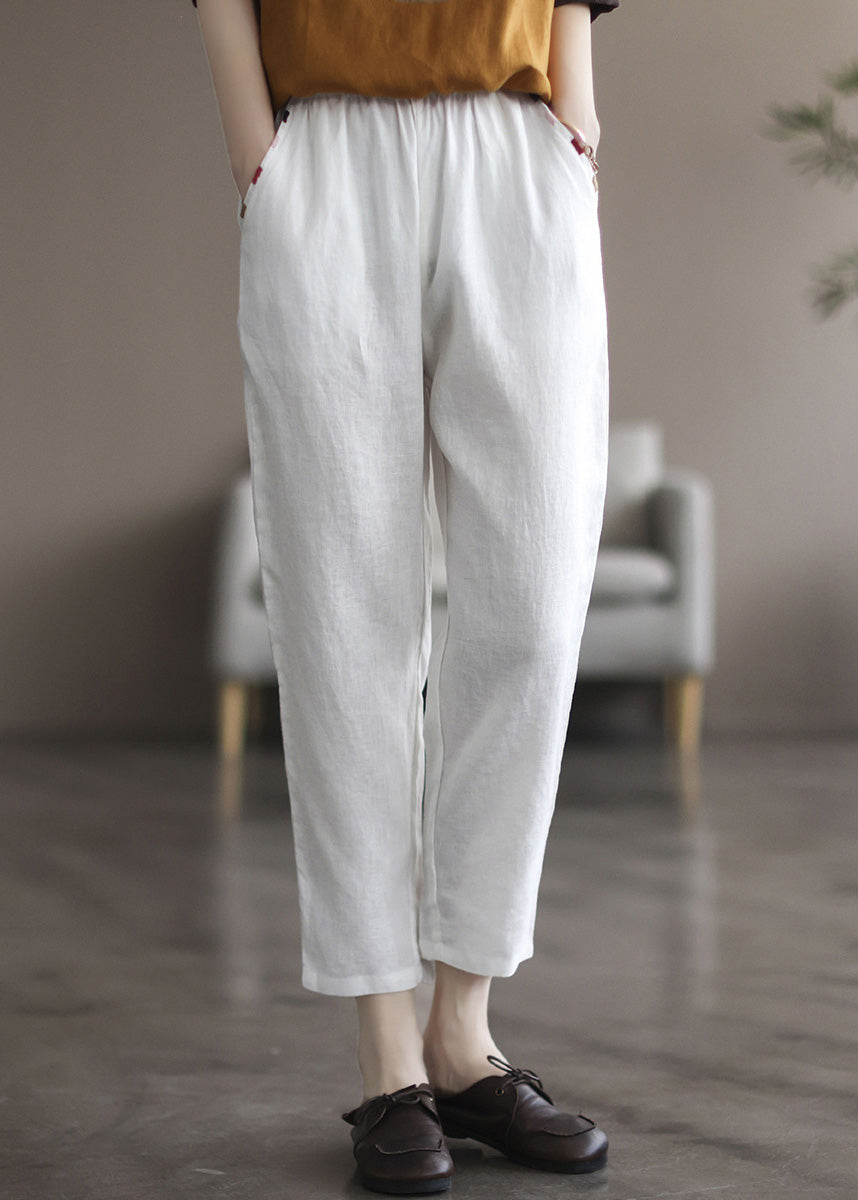 Effortlessly Elegant Pants with a Timeless Design
