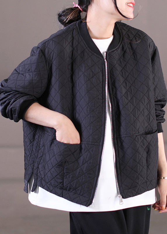 Well Tailored Coat with a Graceful Silhouette