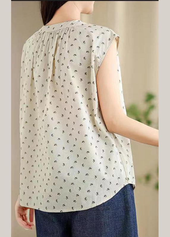 Polished Top with an Effortless Classic Look