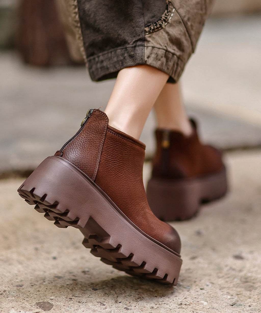 Graceful Orthopedic Boots for Modern Look