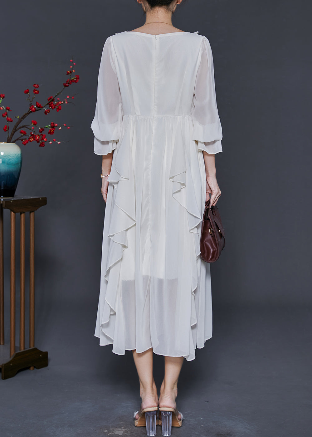 Beautifully Crafted Dress in a Classic Style