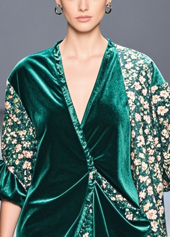 Beautifully Finished Blouse in a Timeless Design