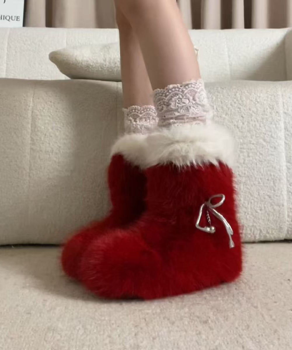 Graceful Orthopedic Boots for Modern Look