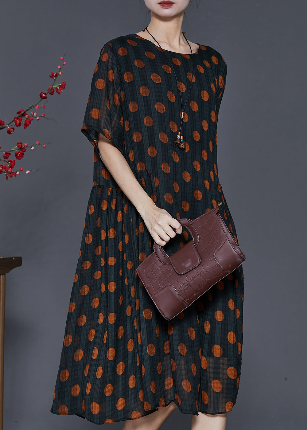 Polished Dress with an Effortless Classic Look