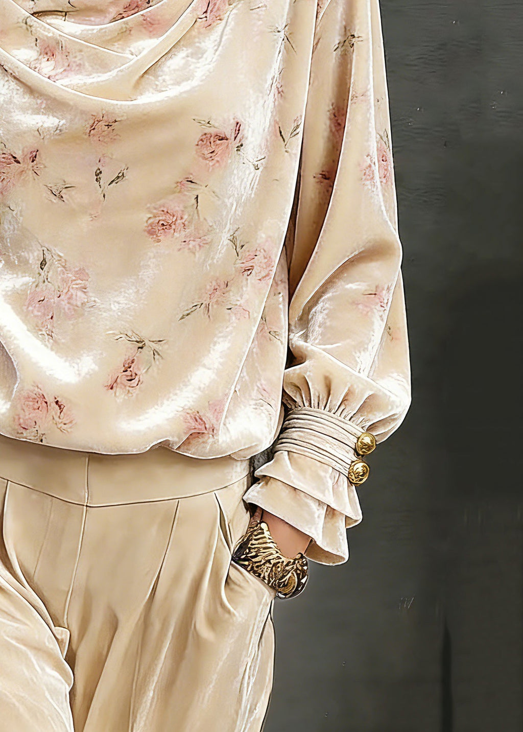 Beautifully Finished Shirt in a Timeless Design