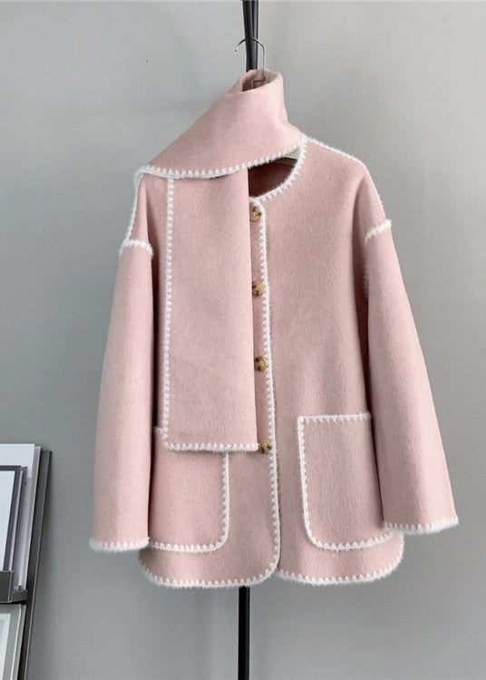 Well Tailored Coat with a Graceful Silhouette
