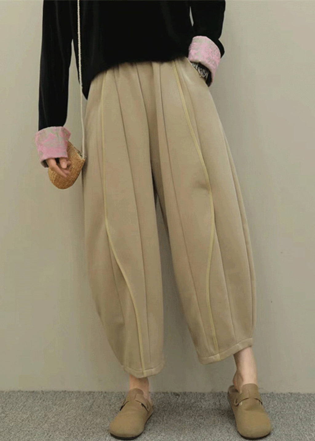 Sophisticated Pants with a Clean Classic Look