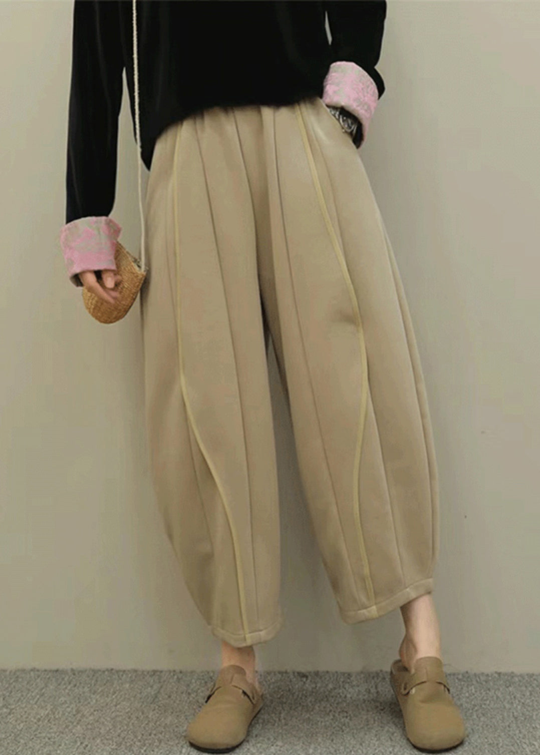 Sophisticated Pants with a Clean Classic Look