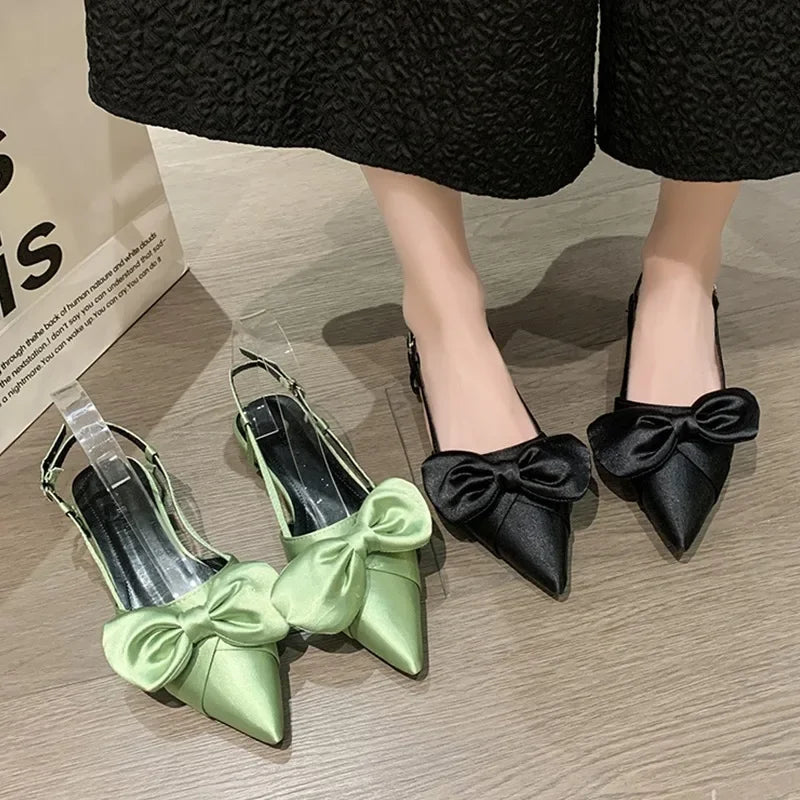 Graceful Orthopedic Sandals for Modern Look
