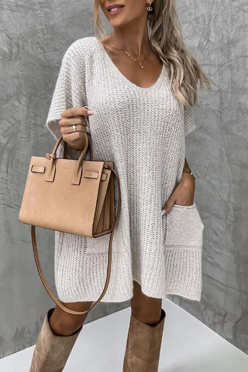 Effortlessly Elegant Top with a Timeless Design