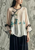 Classic Vintage Blouse with a Flattering Fit