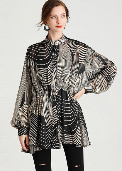 Beautifully Crafted Blouse in a Classic Style