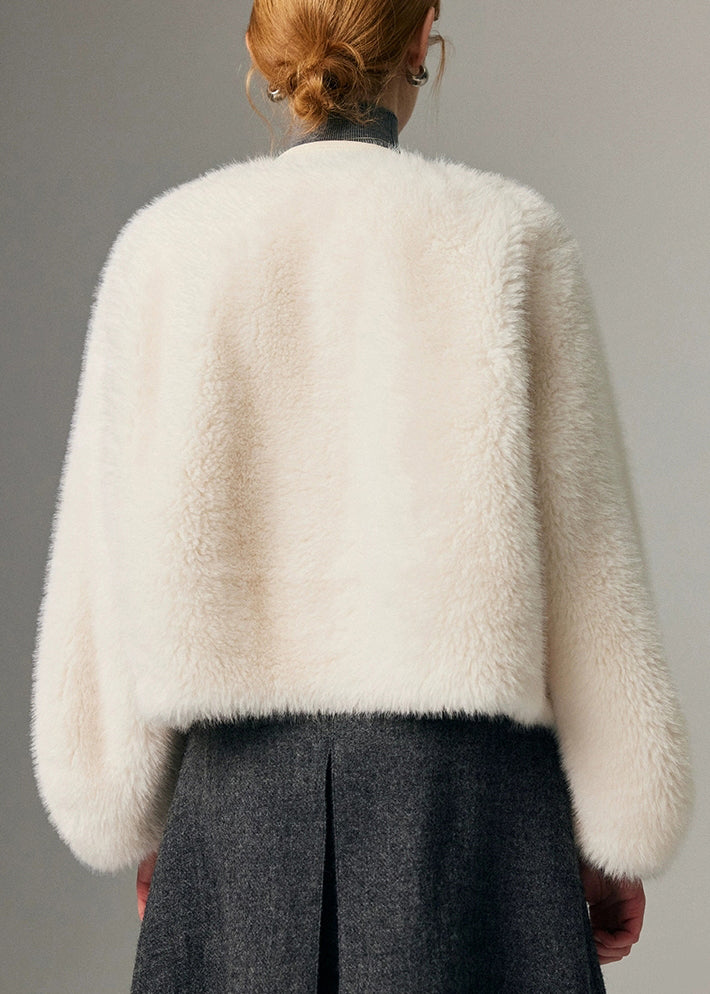 Classic Vintage & Enduringly Stylish Coat