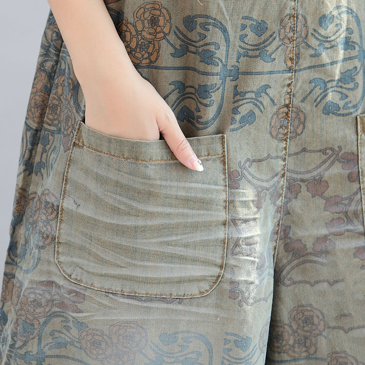 Vintage Inspired Pants with a Contemporary Edge