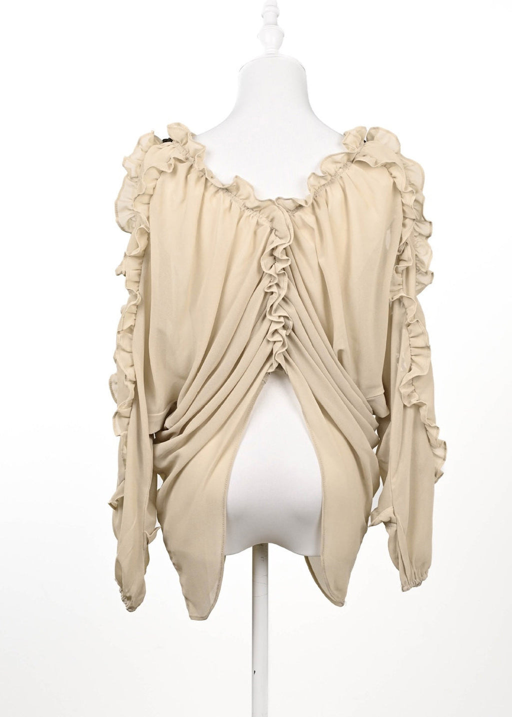 Effortlessly Elegant Top with a Timeless Design