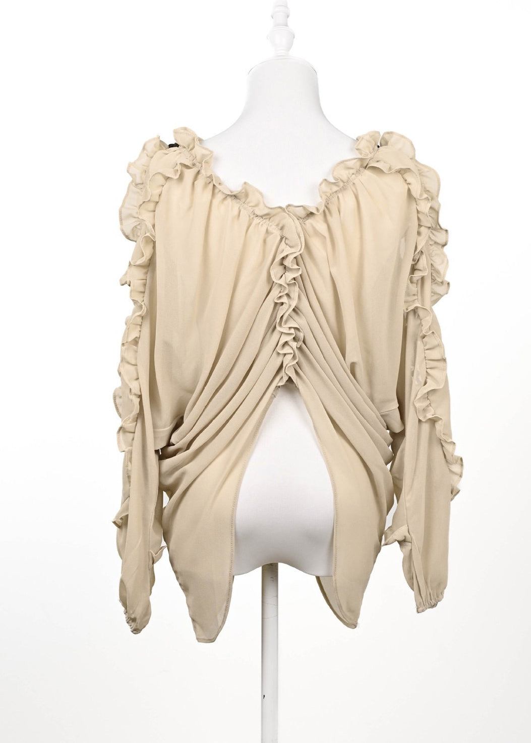 Effortlessly Elegant Top with a Timeless Design