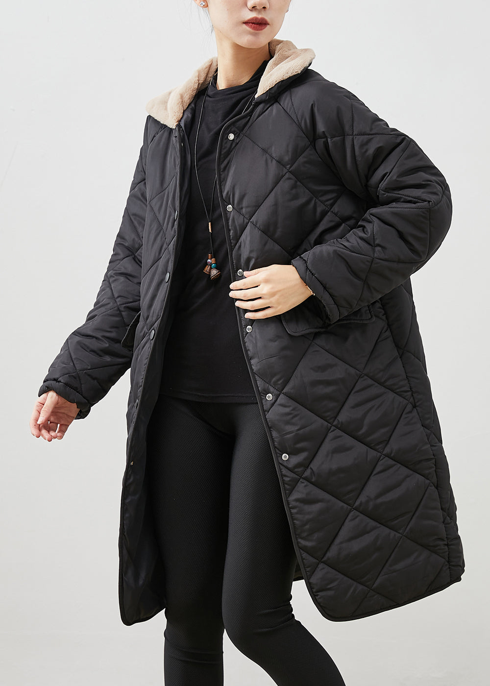 Effortlessly Elegant Jacket with a Timeless Design