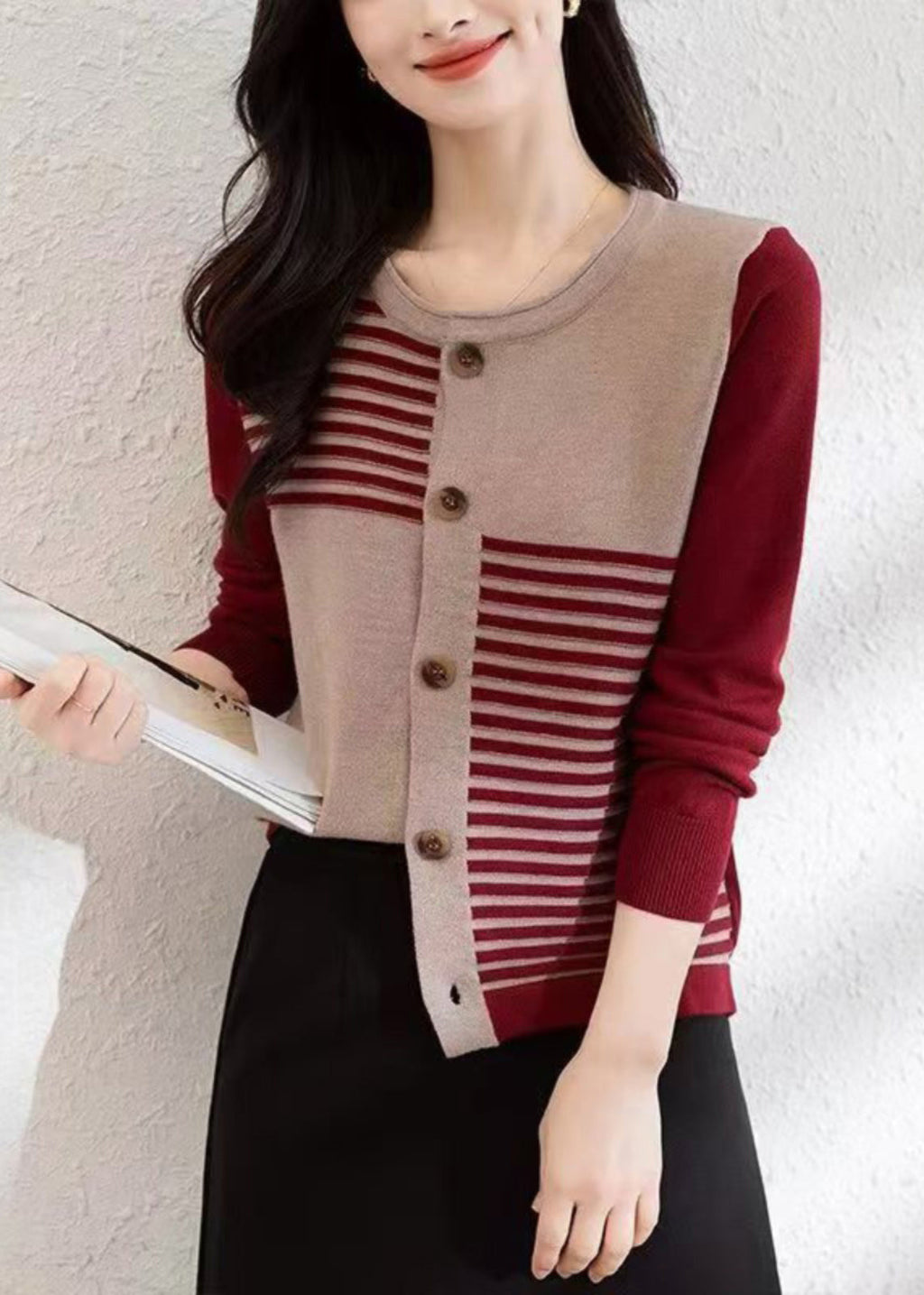 Beautifully Finished Cardigan in a Timeless Design
