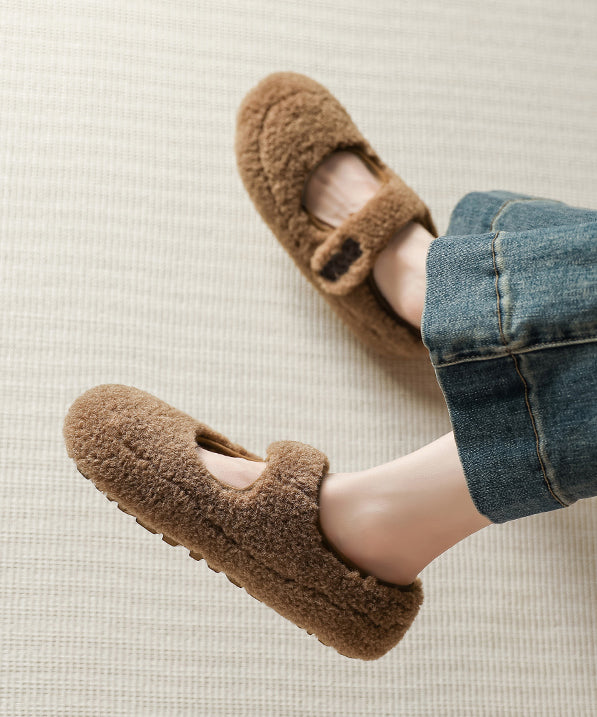 Graceful Orthopedic Shoes for Modern Look