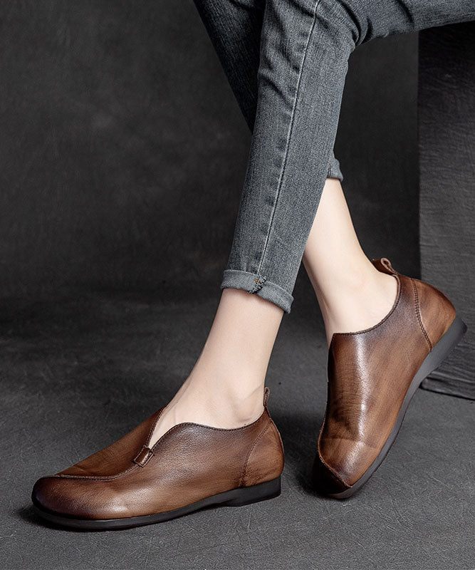 Graceful Orthopedic Flats for Modern Look