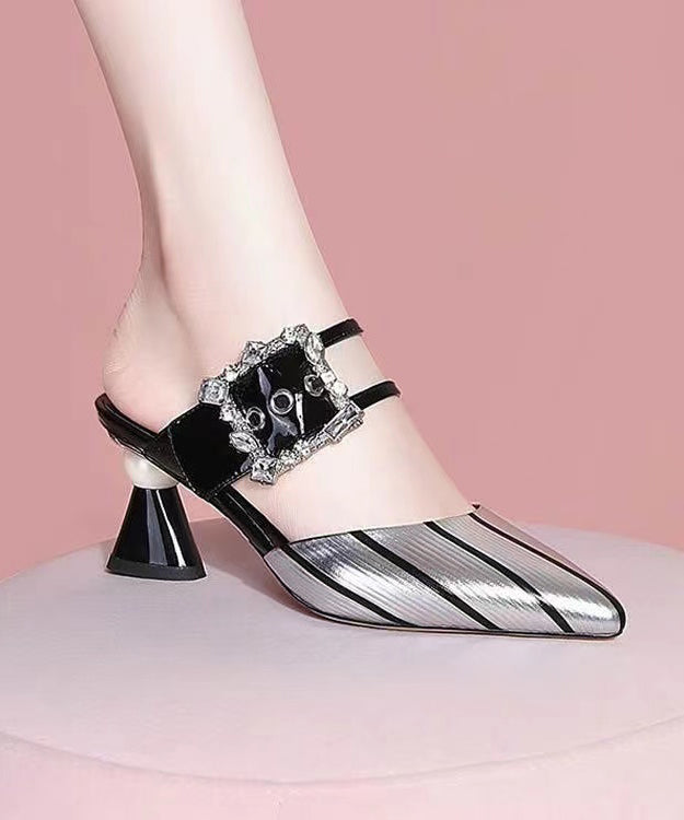 Chic Orthopedic Sandals with Unique Design