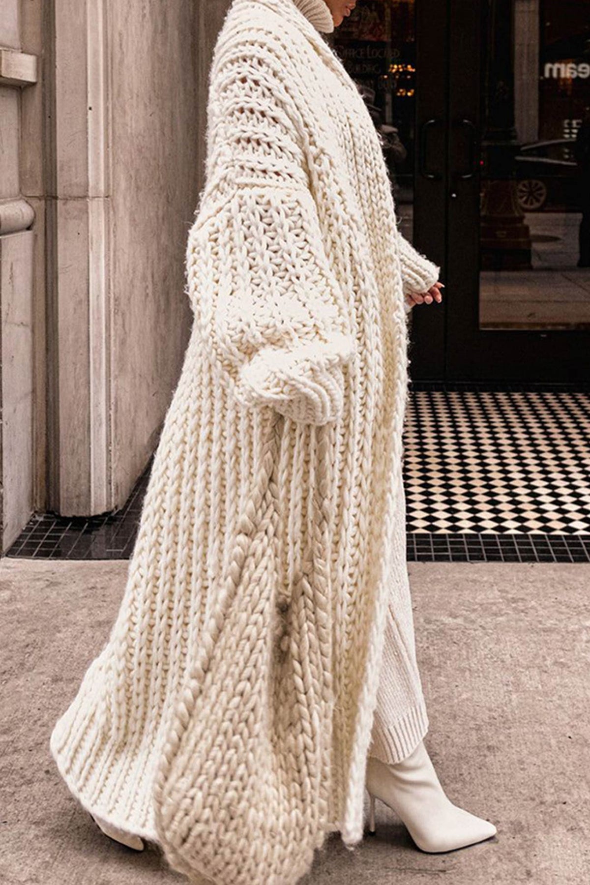 Classic Vintage & Enduringly Stylish Cardigan
