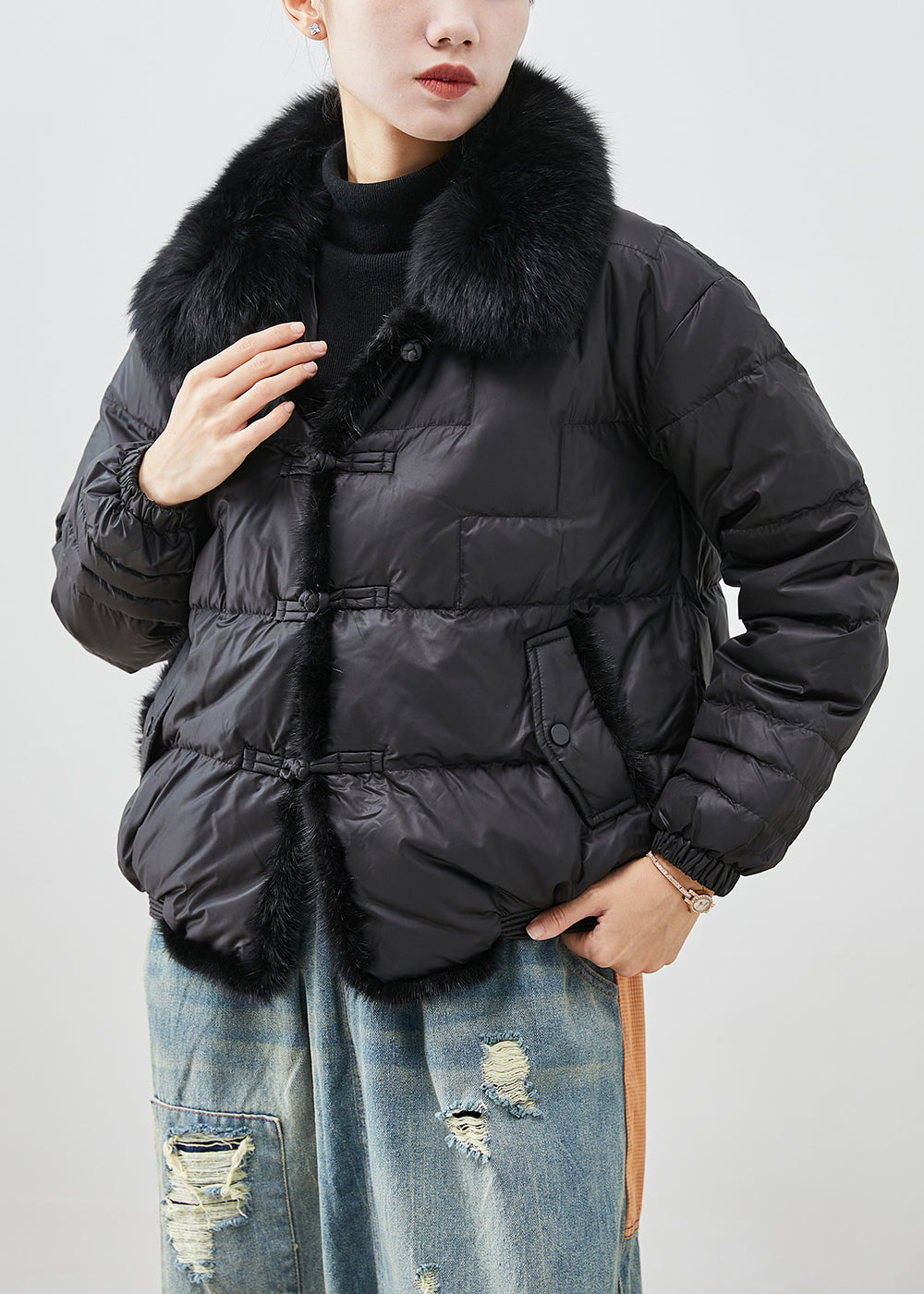 Gracefully Styled Jacket for Any Occasion