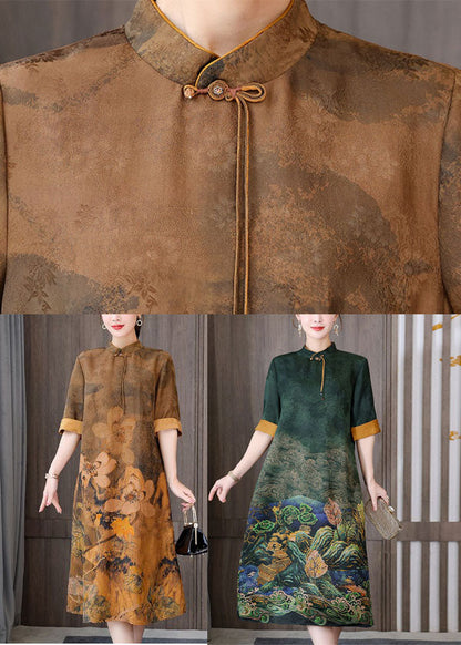 Classic Vintage Dress with a Flattering Fit