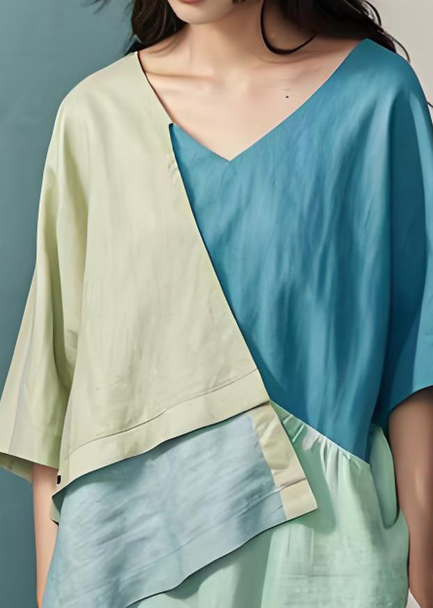 Beautifully Finished Blouse in a Timeless Design