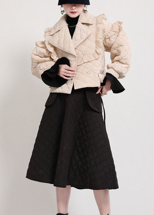 Effortlessly Elegant Coat with a Timeless Design